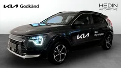 Grå (grey) Begagnad 2025 Kia Niro Advance SUV | 399 900 kr (Marknadspris)