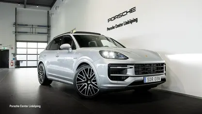Begagnad Porsche Cayenne 470 HK (345 kW) 2025 SUV