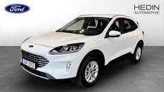Vit (white) Begagnad 2022 Ford Kuga Titanium SUV | 279 900 kr (Marknadspris)
