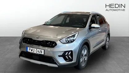 Grå Begagnad 2020 Kia Niro SUV | 199 900 kr (Marknadspris)
