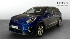 Blå (blue) Begagnad 2022 Kia e-Niro Advance SUV | 294 900 kr (Marknadspris)