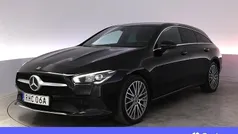 Svart Begagnad 2021 Mercedes CLA250e Shooting Brake Urban Kombi | 319 900 kr (Marknadspris)