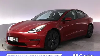 Röd Begagnad 2020 Tesla Model 3 Long Range AWD Sedan | 316 900 kr (Marknadspris)