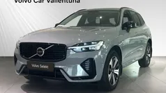 Grå Begagnad 2024 Volvo XC60 Plus SUV | 539 900 kr (Marknadspris)