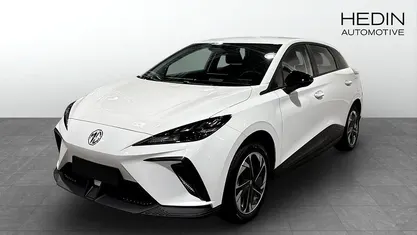 Vit Begagnad 2024 MG MG4 EV Halvkombi | 299 900 kr (Marknadspris)