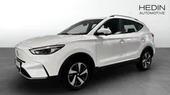Vit (white) Begagnad 2023 MG ZS Luxury Sedan | 264 900 kr (Marknadspris)
