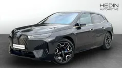 Grå (grey) Begagnad 2022 BMW iX Comfort Edition SUV | 474 700 kr (Marknadspris)