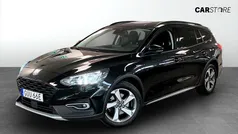 Svart (black) Begagnad 2022 Ford Focus Active Kombi | 194 900 kr (Marknadspris)