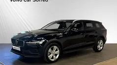 Begagnad 2024 Volvo V60 CC Core Kombi | 419 900 kr (Marknadspris)