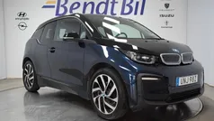 Svart Begagnad 2022 BMW i3 Comfort Edition Halvkombi | 239 500 kr (Marknadspris)