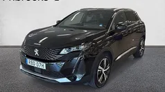 Svart Begagnad 2024 Peugeot 3008 GT SUV | 259 800 kr (Marknadspris)