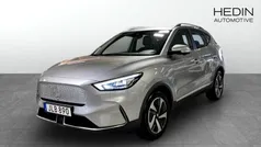 Grå (silver) Begagnad 2022 MG ZS Luxury Sedan | 254 900 kr (Superpris)