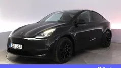 Vit Begagnad 2023 Tesla Model Y Long Range AWD SUV | 439 900 kr (Marknadspris)