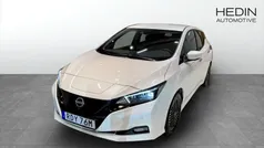 Vit (white) Begagnad 2022 Nissan Leaf 360º Halvkombi | 189 900 kr (Marknadspris)