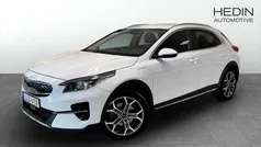 Vit (blue) Begagnad 2022 Kia XCeed Advance SUV | 244 900 kr (Marknadspris)