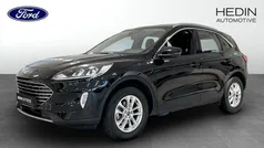 Svart (black) Begagnad 2022 Ford Kuga Titanium SUV | 244 900 kr (Bra pris)