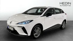 Vit (white) Begagnad 2023 MG MG4 EV Halvkombi | 249 900 kr (Bra pris)