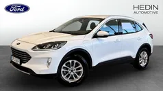 Vit (white) Begagnad 2022 Ford Kuga Titanium SUV | 259 900 kr (Marknadspris)