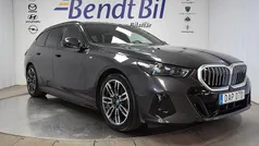 Grå Begagnad 2024 BMW i5 M Sport Sedan | 659 500 kr (Marknadspris)