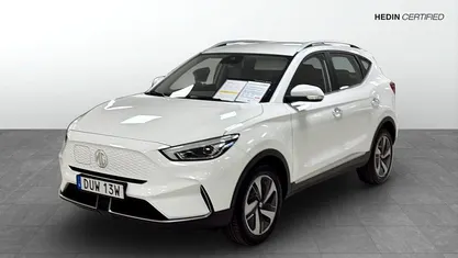 Vit Begagnad 2022 MG ZS Comfort Halvkombi | 249 900 kr (Marknadspris)