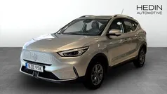 Grå (silver) Begagnad 2021 MG ZS Luxury Sedan | 239 900 kr (Superpris)