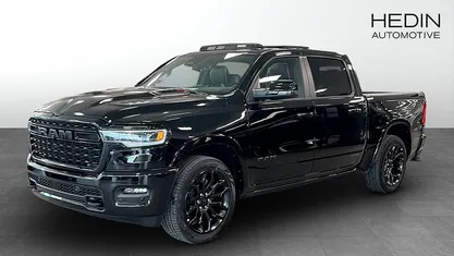 Ny RAM 1500 426 HK (313 kW) 2025 Svart Pickup