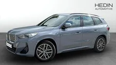 Mörkgrå (grey) Begagnad 2022 BMW iX1 M Sport SUV | 498 700 kr (Marknadspris)