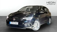 Begagnad 2017 Fiat Tipo Lounge Halvkombi | 99 900 kr (Marknadspris)