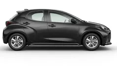 Opera black Ny 2024 Mazda 2 Center-Line Halvkombi | 259 400 kr (Marknadspris)