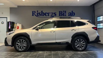 Begagnad Subaru Outback 169 HK (124 kW) 2024 Brun SUV