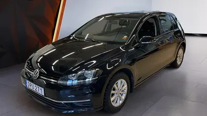 Begagnad 2017 VW Golf VII S Halvkombi | 124 900 kr (Bra pris)