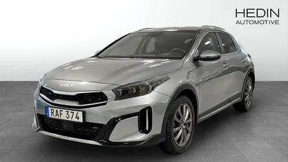 Begagnad Kia XCeed 105 HK (77 kW) 2023 Grå SUV