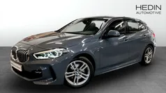 Mörkgrå (grey) Begagnad 2020 BMW 118 M Sport Halvkombi | 248 700 kr (Lite dyr)
