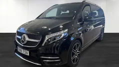 Svart (black) Begagnad 2020 Mercedes V300 Avantgarde Minibuss | 579 000 kr (Bra pris)