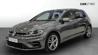 Mörkgrå (grey) Begagnad 2019 VW Golf VII R-line Halvkombi | 214 900 kr (Marknadspris)