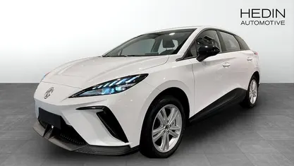 Begagnad MG MG4 EV 125 kW (170 HK) 2024 Halvkombi