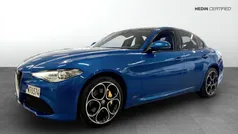 Blå (blue) Begagnad 2019 Alfa Romeo Giulia Veloce Sedan | 279 900 kr (Marknadspris)