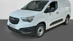Vit Begagnad 2023 Opel Combo Minibuss | 289 900 kr (Dyr)