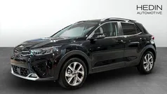 Svart (black) Ny 2025 Kia Stonic GT-Line SUV | 277 900 kr (Marknadspris)