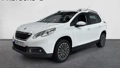 Vit Begagnad 2016 Peugeot 2008 Active SUV | 99 800 kr (Marknadspris)