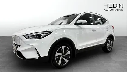 Vit Begagnad 2022 MG ZS Comfort Halvkombi | 239 900 kr (Marknadspris)