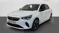 Vit Begagnad 2022 Opel Corsa-e Design & Tech Halvkombi | 189 900 kr (Marknadspris)