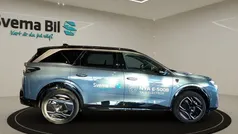 Peugeot e-5008