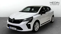 Glaciär vit Begagnad 2024 Renault Clio V Evolution Halvkombi | 234 900 kr (Marknadspris)