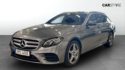 Grå Begagnad 2020 Mercedes E300 AMG line Kombi | 289 900 kr (Marknadspris)