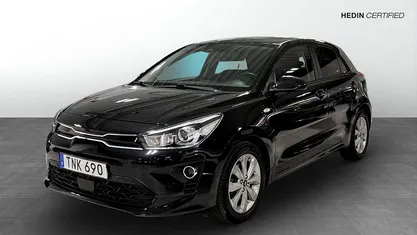Begagnad Kia Rio Advance 101 HK (74 kW) 2022 Svart Halvkombi