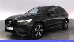 Grå Begagnad 2023 Volvo XC60 Plus SUV | 539 900 kr (Marknadspris)