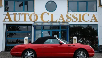 Begagnad Ford Thunderbird 256 HK (188 kW) 2002 Cab