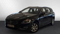 Grå Begagnad 2013 Volvo V60 Kombi | 134 400 kr (Marknadspris)