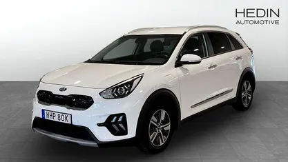 Vit (white) Begagnad 2020 Kia Niro Advance SUV | 239 900 kr (Lite dyr)